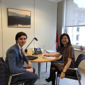 Jorge Gutierrez (Colegio Munabe) - Paula Guezuraga (Garrigues)